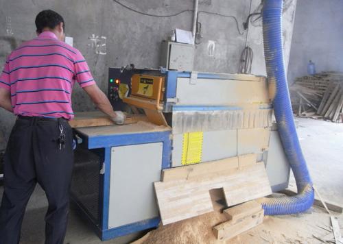 湖北省-宜昌市-五峰縣方木多片鋸80高加工現場